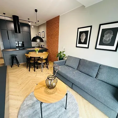 Apartament Z Dwoma Pokojami Polanka
